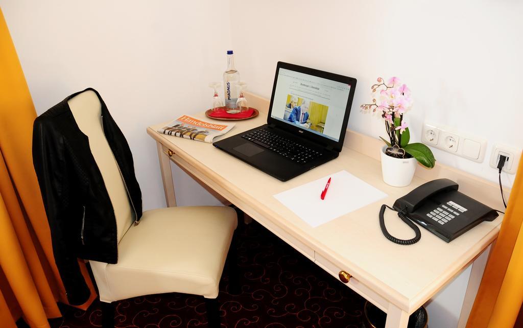 Hotel Blankenese Hamburg Ngoại thất bức ảnh