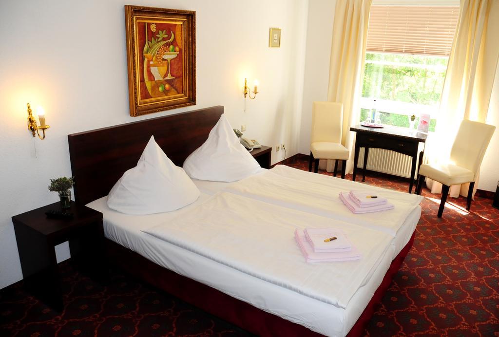 Hotel Blankenese Hamburg Ngoại thất bức ảnh